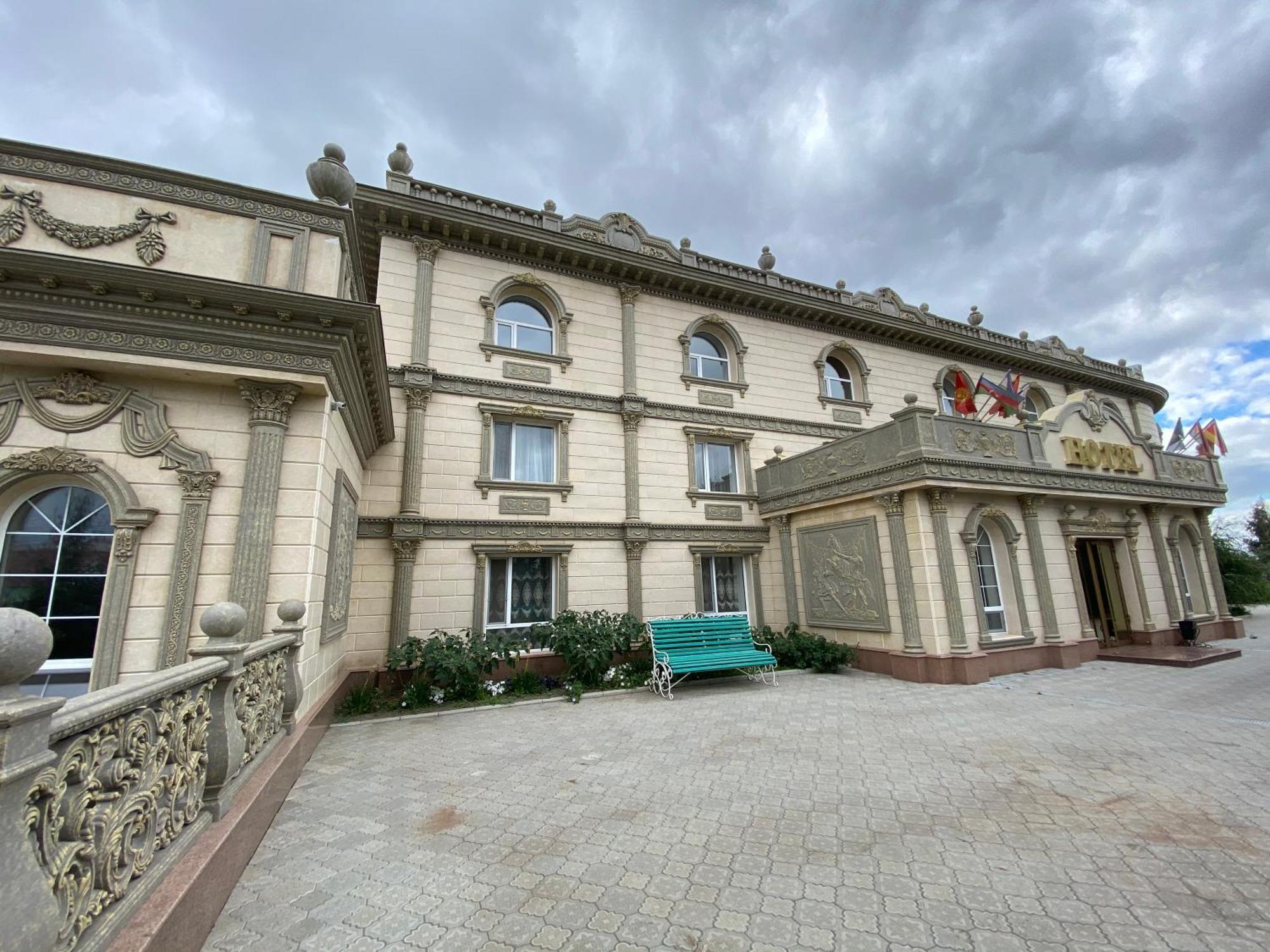 Hotel Astam Kostanay Exterior foto