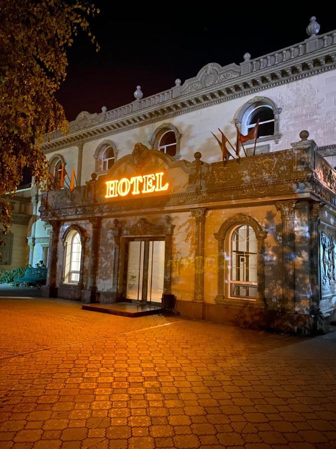 Hotel Astam Kostanay Exterior foto